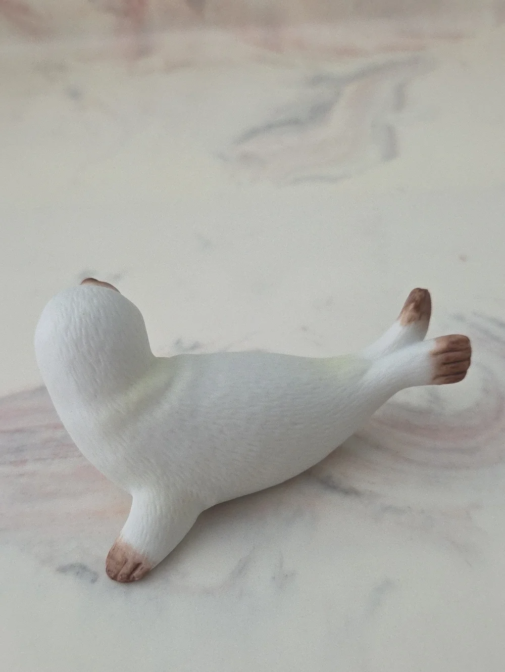 Homco White and Brown Seal Figurine Trio - Small Pets Decor